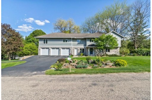 S8228 Inspiration Drive, Merrimac, WI 53561