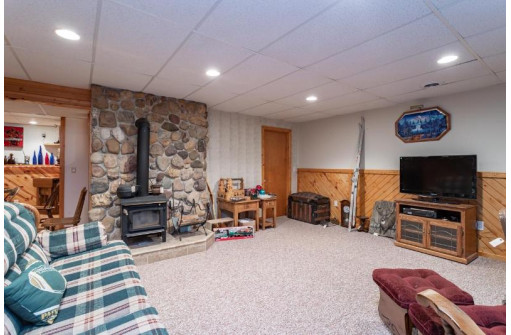 N3518 County Road B, Hancock, WI 54943