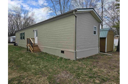 N3538 Blue Gill Dr, Montello, WI 53949