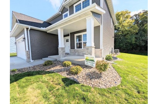 3706 Tanglewood Place, Janesville, WI 53546