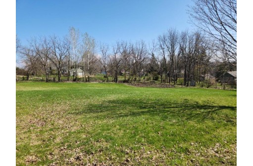 1.01 +/- ACRES Ridge Street, Mineral Point, WI 53565