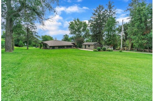 N1948 Dill Road, Browntown, WI 53522