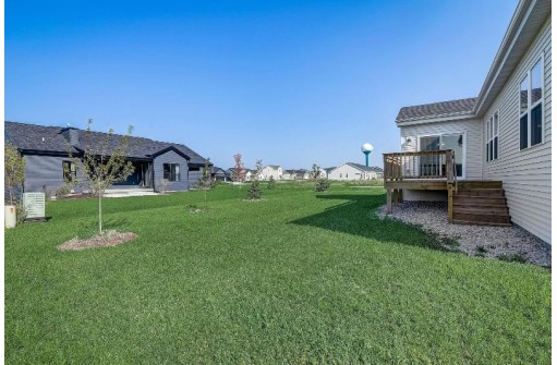 6655 Royal View Drive, DeForest, WI 53532