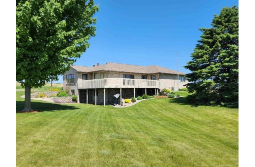 6530 County Road I, Waunakee, WI 53597