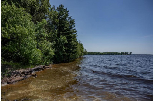 353 Twin Lakes Trail, Nekoosa, WI 54457