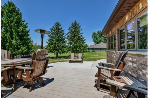 1432 Country Club Lane, Watertown, WI 53098