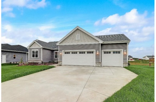 6677 Grouse Woods Road, DeForest, WI 53532
