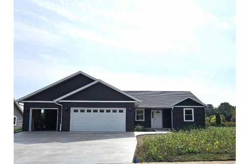 343 Village Lane, Ripon, WI 54971