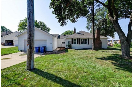 7413 Century Place, Middleton, WI 53562