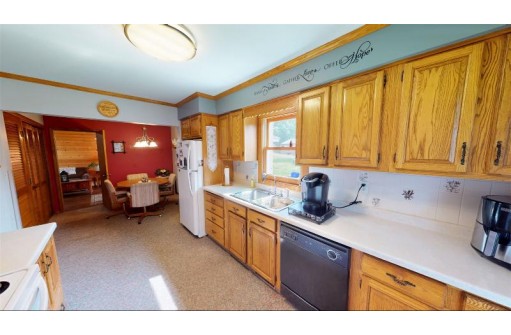 204 E Highland Street, La Farge, WI 54639