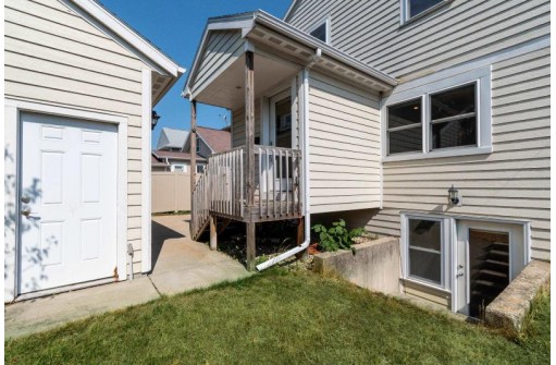 515 South Shore Drive, Madison, WI 53715