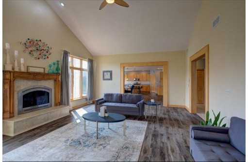 5536 N Mcnichols Drive, Milton, WI 53563