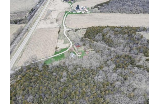 5076 Schultz Road, Black Earth, WI 53515