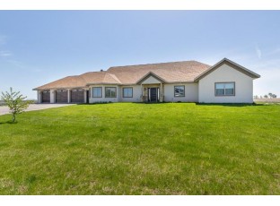 16648 Pond View Mineral Point, WI 53565
