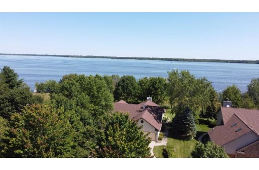 W5092 N Osprey Drive, New Lisbon, WI 53950