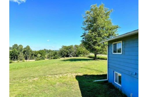 38142 Morning Dove Lane, Prairie Du Chien, WI 53821