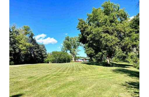 38142 Morning Dove Lane, Prairie Du Chien, WI 53821