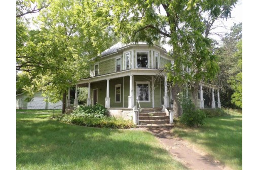 303 S Main Street, Montello, WI 53949