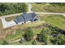 1577 Bluff Hollow Trail, Hazel Green, WI 53811