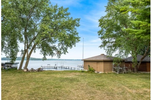 W3044 Longview Lane, Green Lake, WI 54941