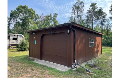 664 & 668 Meadow Lane, Nekoosa, WI 54457