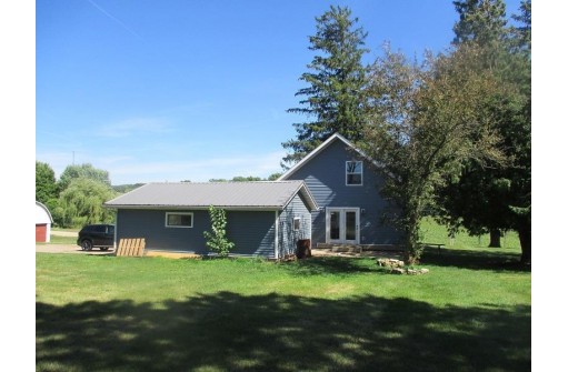 308 State Hwy 58 S, Cazenovia, WI 53924