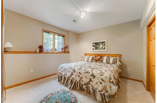 E9340 East Bay Lane, Wisconsin Dells, WI 53965