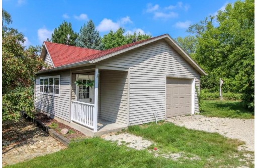 N2696 Banker Road, Fort Atkinson, WI 53538