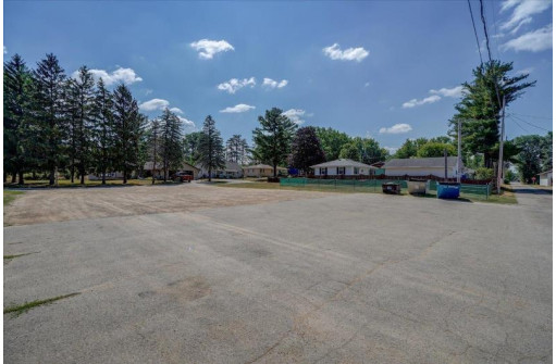 532 N Highway 51, Poynette, WI 53955