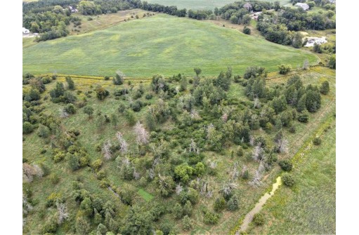 41.9 ACRES Bornick Road, Portage, WI 53901