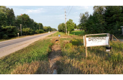 W4015 Highway 21, Redgranite, WI 54970