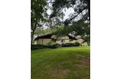 E4797 Riverside Drive, Spring Green, WI 53588