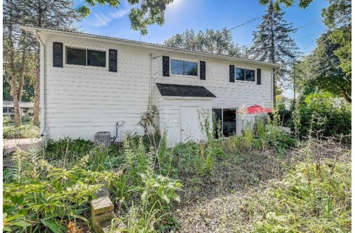 446 Mineau Parkway, Madison, WI 53711