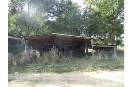 28758 County Road W, Hazel Green, WI 53811