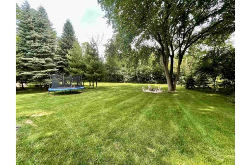 6262 N Lochwood Drive, Janesville, WI 53545