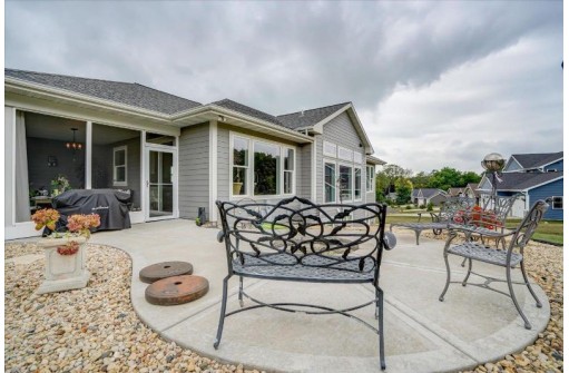 3078 Parker Pass, Sun Prairie, WI 53590