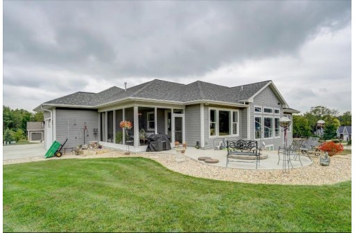 3078 Parker Pass, Sun Prairie, WI 53590