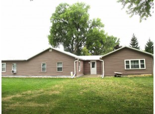 W6039 Stockyard Road Montello, WI 53949