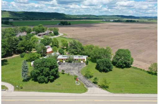 E5116 Highway 14, Spring Green, WI 53588