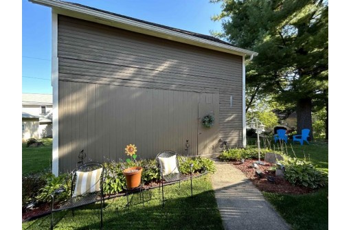 417 Front Street, Mineral Point, WI 53565