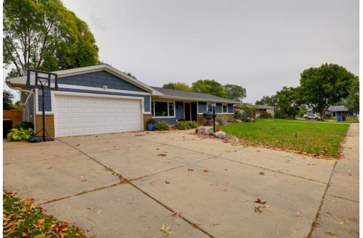 5314 Jonquil Court, Middleton, WI 53562