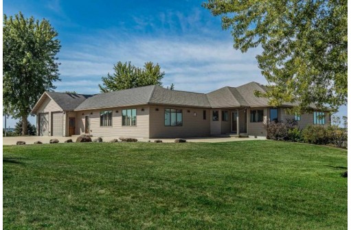 W5428 County Road Ff, Monroe, WI 53566