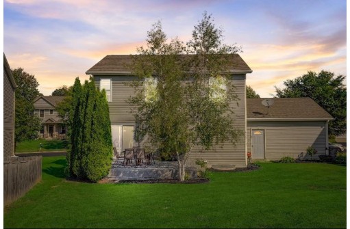 1000 Badger Drive, Lake Mills, WI 53551