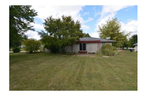429 Meadowview Lane, Marshall, WI 53559