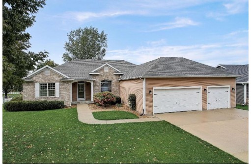 N6809 Canter Court, Lake Mills, WI 53551