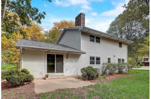 7301 Farmington Way, Madison, WI 53717