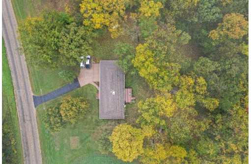 4675 County Road Q, Highland, WI 53543