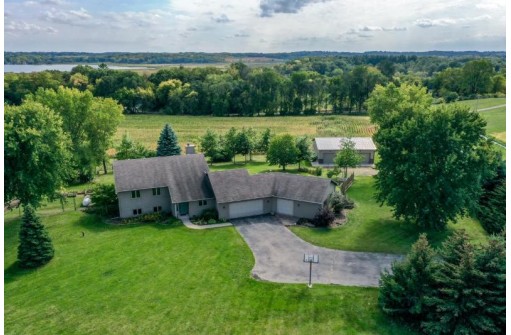 2890 Henshue Road, Madison, WI 53711