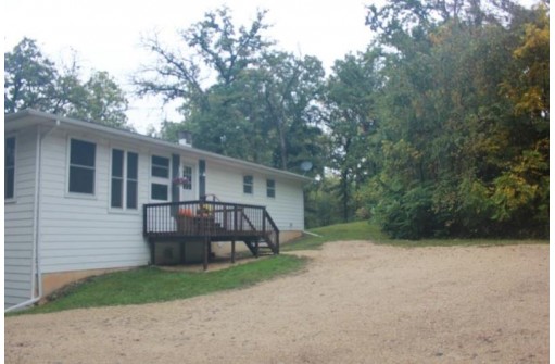 10146 County Road K, Lancaster, WI 53813