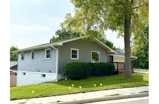 517 View Street, Mauston, WI 53948